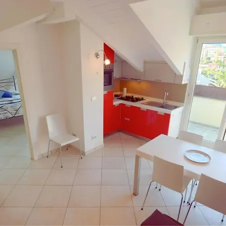 Civico 54 - A Glimpse Of The Historic Center! Apartamento Borgio Verezzi